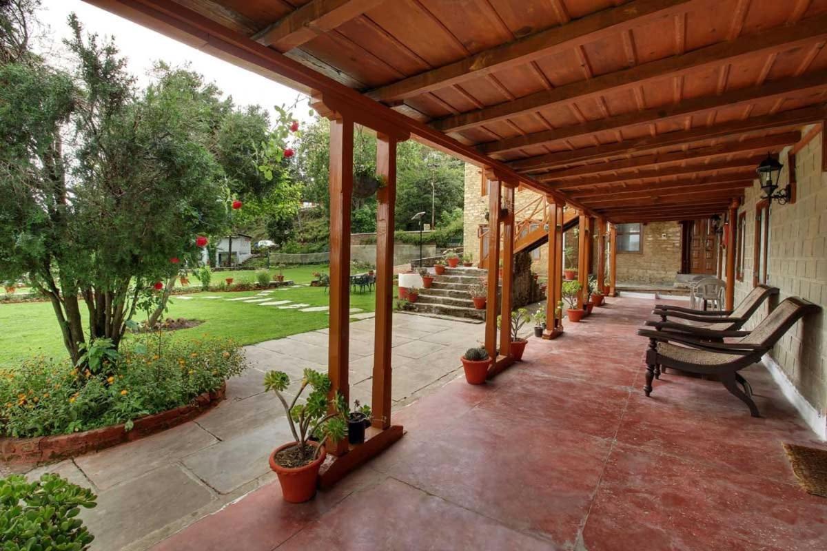 Vamoose Eco Lodge Chevron Kausani Eksteriør billede