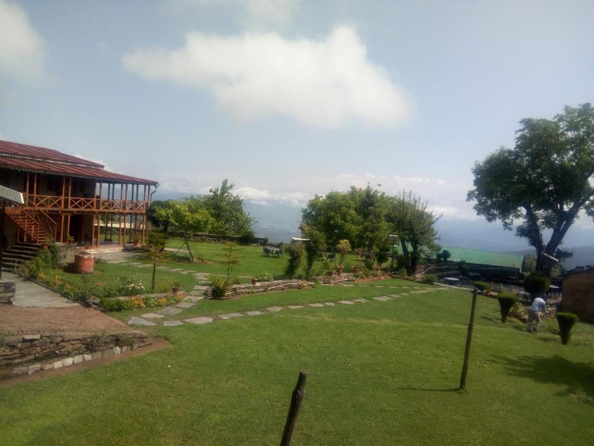 Vamoose Eco Lodge Chevron Kausani Eksteriør billede